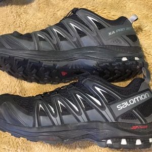 Salomon XA Pro 3D trail running shoes